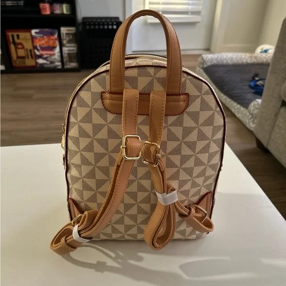 Designer Style Medium Backpack + Matching Wallet Set Tan Brown Geometric Print - Picture 2 of 9